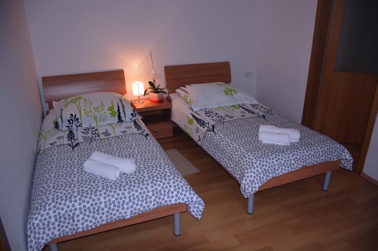 Gostisce Ti Sobe Mici Bed and Breakfast Sella di Volzana Eksteriør billede